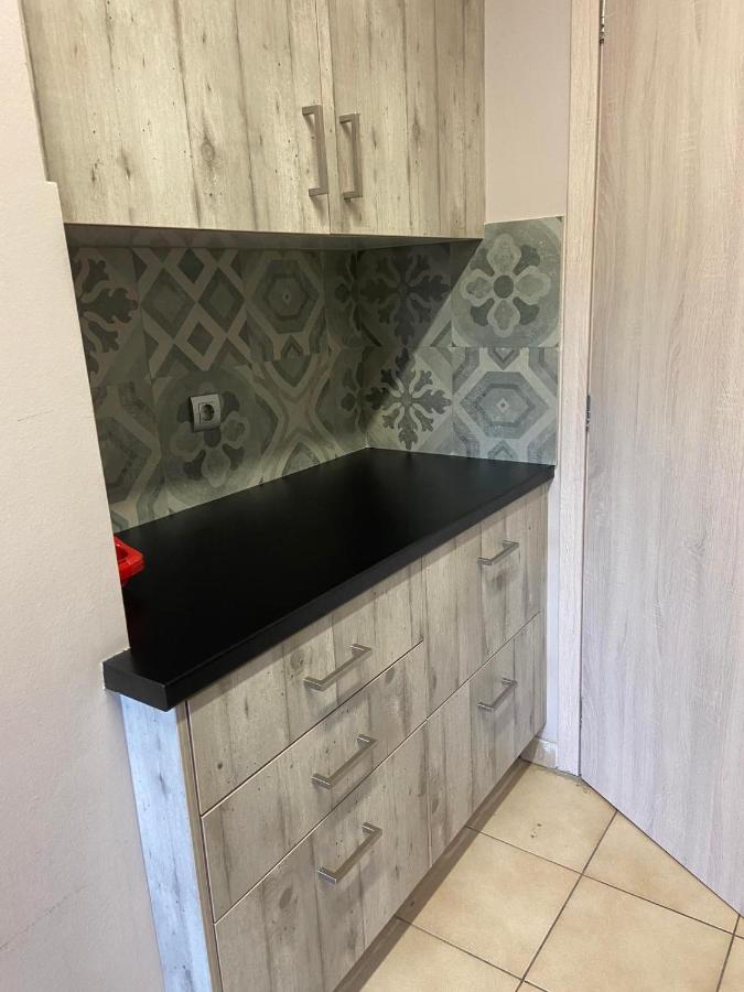 Brand New Brilliant Apartment At Athenian Riviera Екстер'єр фото